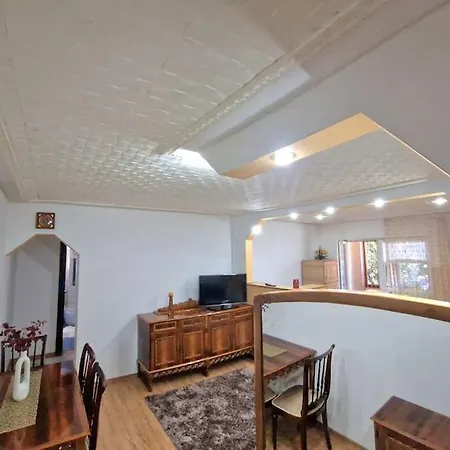 Cosy Apartament At Belvederepark * Sibiu